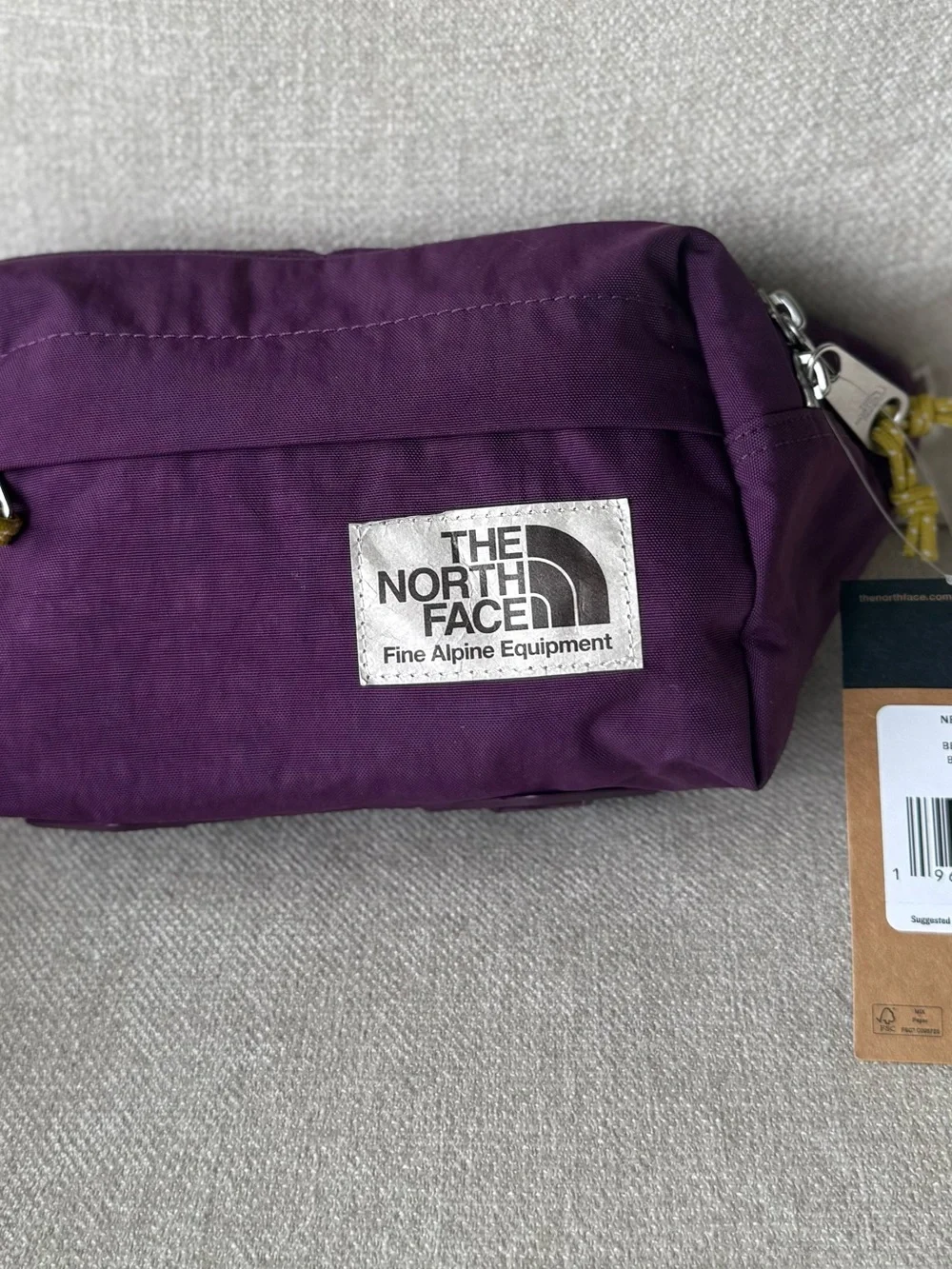 THE NORTH FACE Berkeley Lumbar, Black Currant Purple Yellow Silt, One Size